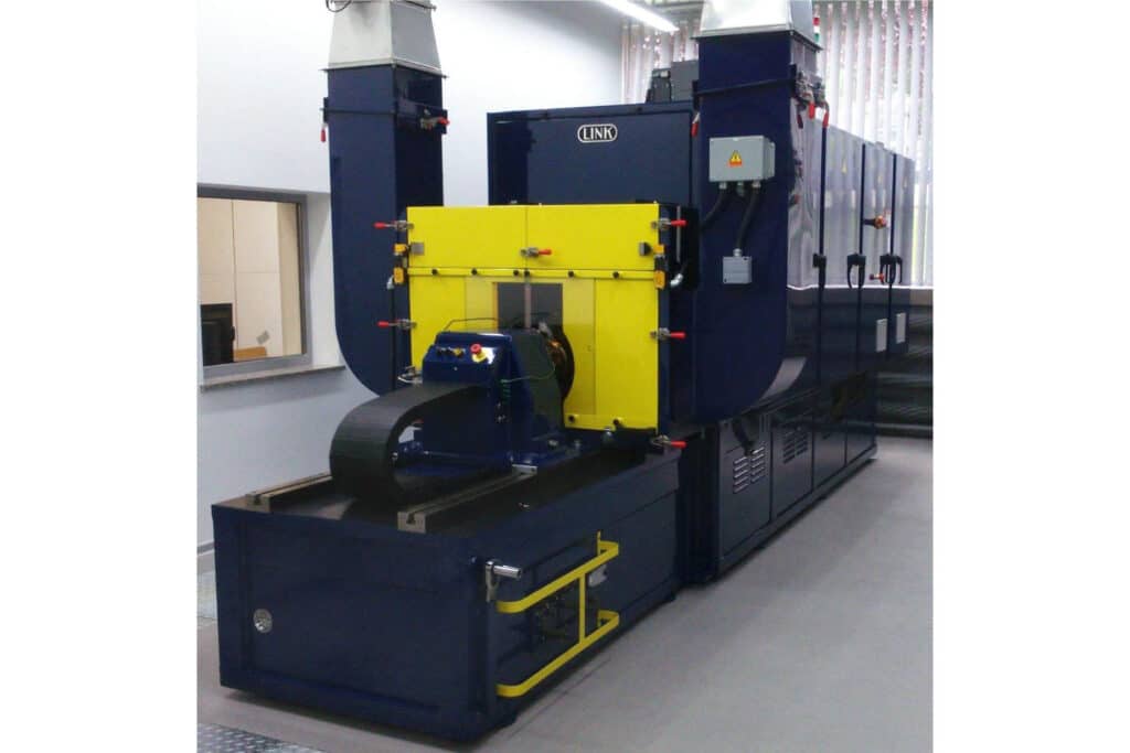brake pad temperature testing equipment measuring heat resistance performance in laboratory