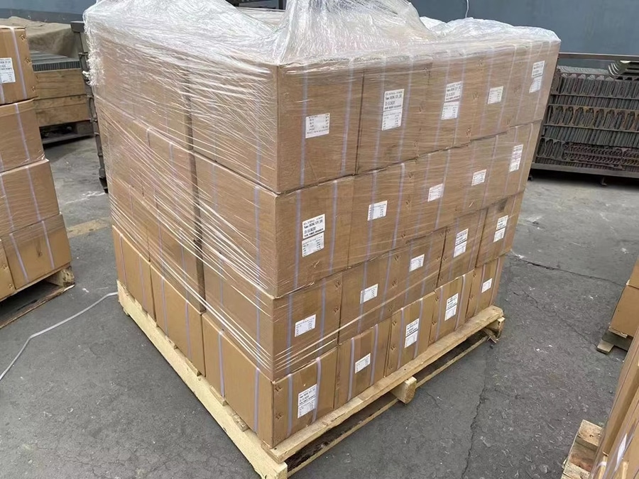 wholesale brake pad packaging warehouse