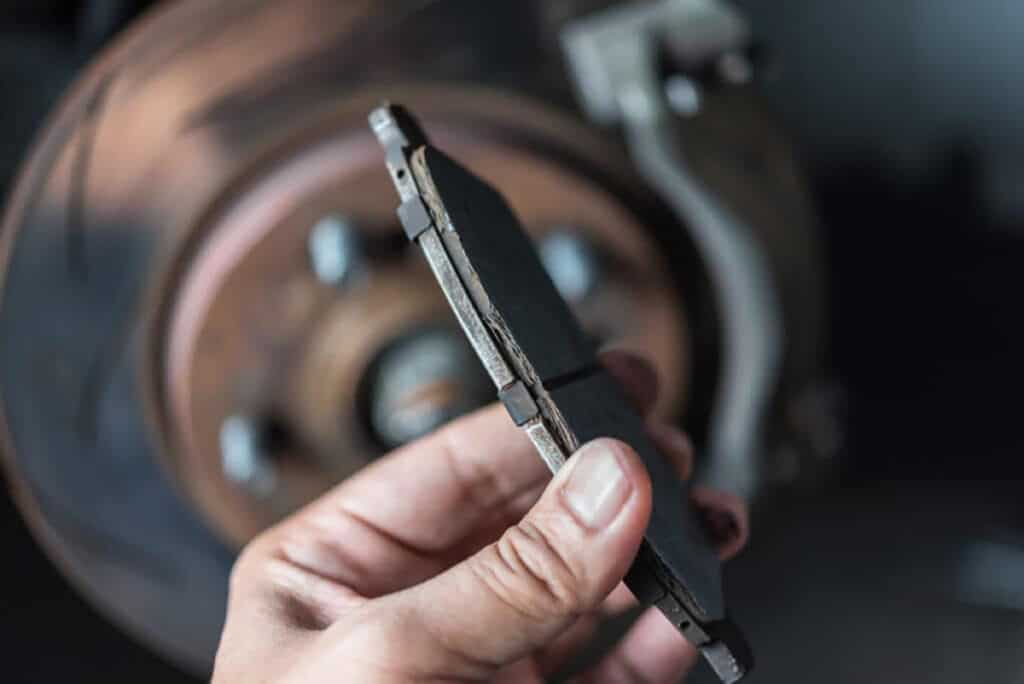 brake pad thickness measurement replacement timing safety inspection