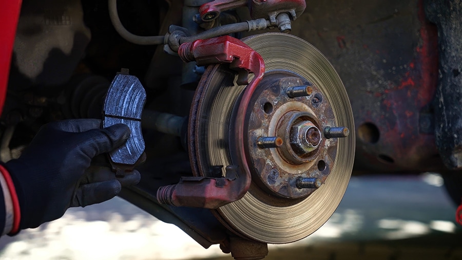 brake pad installation process steps